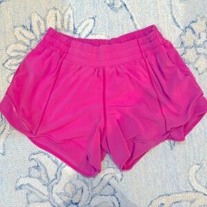 Lululemon hottie hot shorts